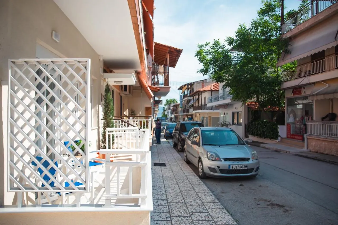 Central Apartments Stavros